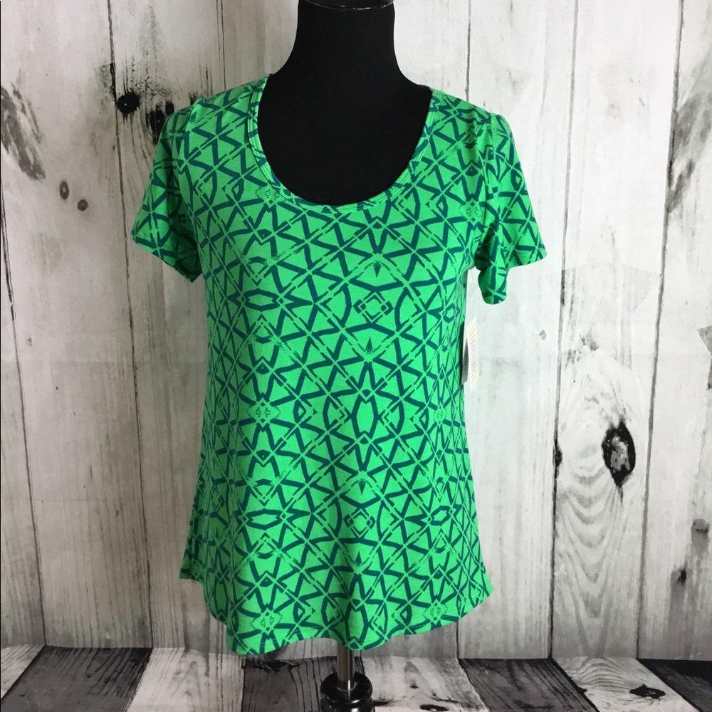 🆕 LuLaRoe Classic Tee
